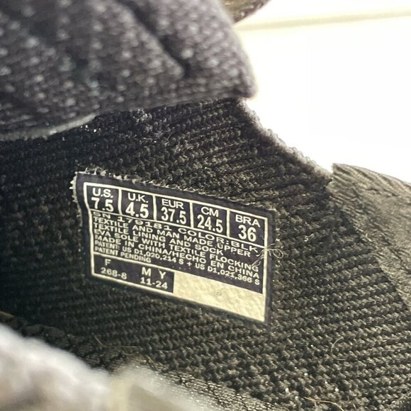 Skechers Womens Size 7.5 Swift Fit Sneakers Black Memory Foam Slip on - Picture 5 of 6